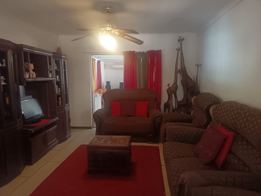 3 Bedroom Property for Sale in South Ridge Northern Cape